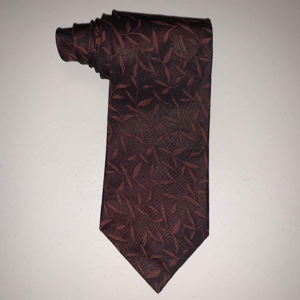 Metropolitan View - Tie